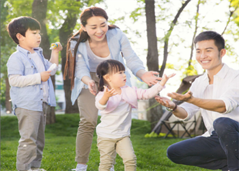巅峰国际新家庭养育公益项目